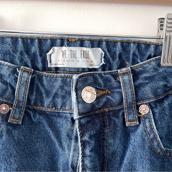 Free People We The Free (Free People) Denim Tapered Mom Jeans Size 25 - Picture 2 of 7